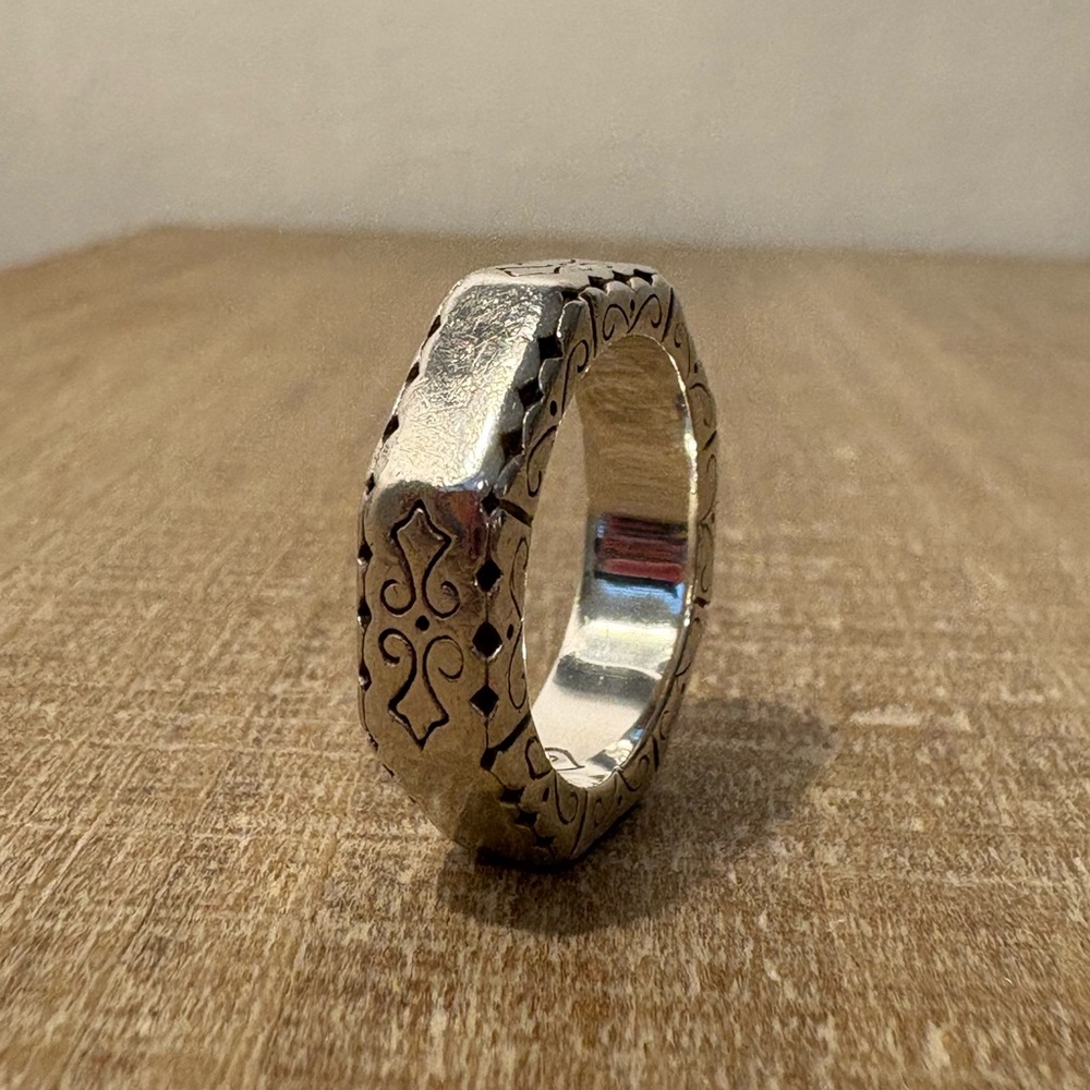 Brighton
925 Silver Octagon Ring - Picture 5 of 11